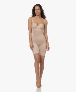 Spanx® Thinstincts 2.0 Open-Bust Mid-Thigh Body - Champagne Beige -Modewinkel 0fc746cd 4155 4dc6 9284 69e7617231c0 124