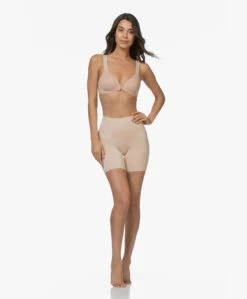 Spanx® Oncore Mid-Thigh Short - Soft Nude 16 Spanx® Oncore Mid-Thigh Short - Soft Nude -Modewinkel 190509 SPANX OnCore Mid Thigh Short Soft Nude 42