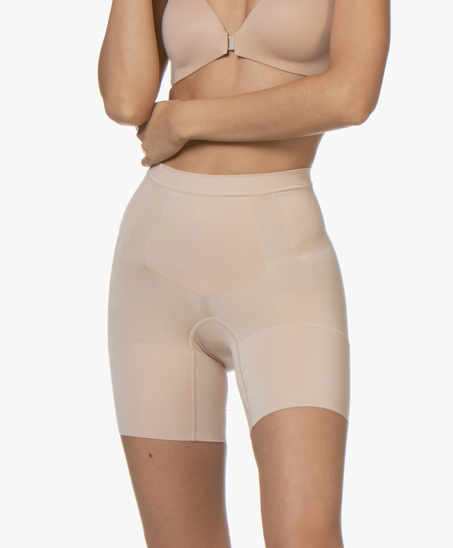 Spanx® Oncore Mid-Thigh Short - Soft Nude 12 Spanx® Oncore Mid-Thigh Short - Soft Nude - Afbeelding 10