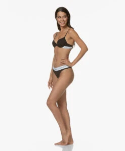 Calvin Klein Modern Cotton String - Zwart -Modewinkel 190814 Calvin Klein Thong Black 107