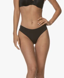 Modewinkel 9 Wolford Pure String - Zwart