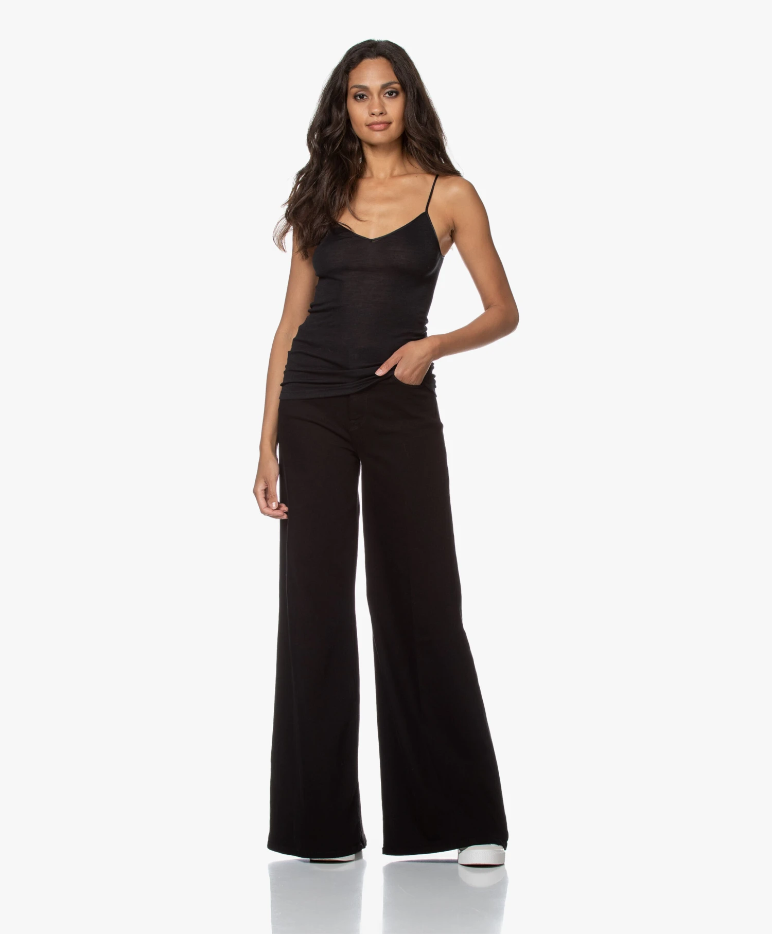 Hanro Wol-Zijde Spaghettitop - Zwart 11 Hanro Wol-Zijde Spaghettitop - Zwart - Afbeelding 9