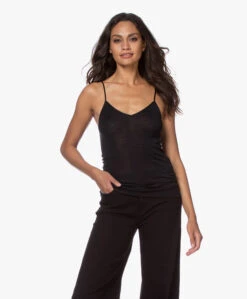 Hanro Wol-Zijde Spaghettitop - Zwart 17 Hanro Wol-Zijde Spaghettitop - Zwart -Modewinkel 200716 b6c3a9f6 d222 41c1 91b8 6968873c7712