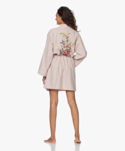Hammam34 The Flower Geborduurde Katoenen Kimono - Dusty Pink -Modewinkel 201029 1eff6243 dba7 4801 93bb 35e9686792e0