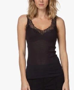 Hanro Lace Delight Top - Zwart -Modewinkel 201202 1e2d2cda 565d 4faf b06f b471fc56c407