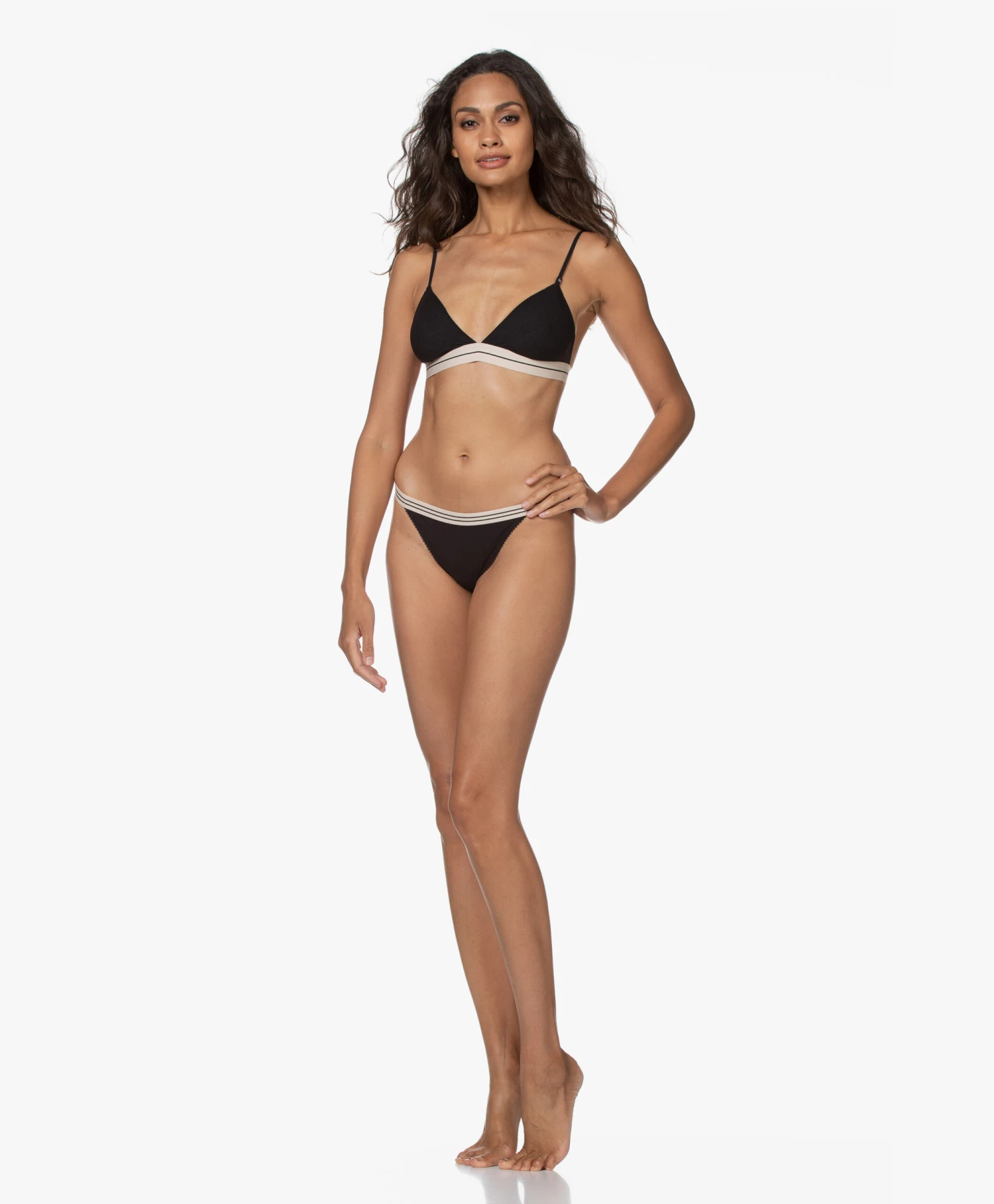 Love Stories Darling Padded Bralette - Zwart 13 Love Stories Darling Padded Bralette - Zwart - Afbeelding 11