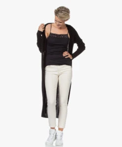 Hanro Moments Spaghetti Top - Zwart -Modewinkel 210622 a0b029c7 da97 4aa7 931b ea2e9e5865bf