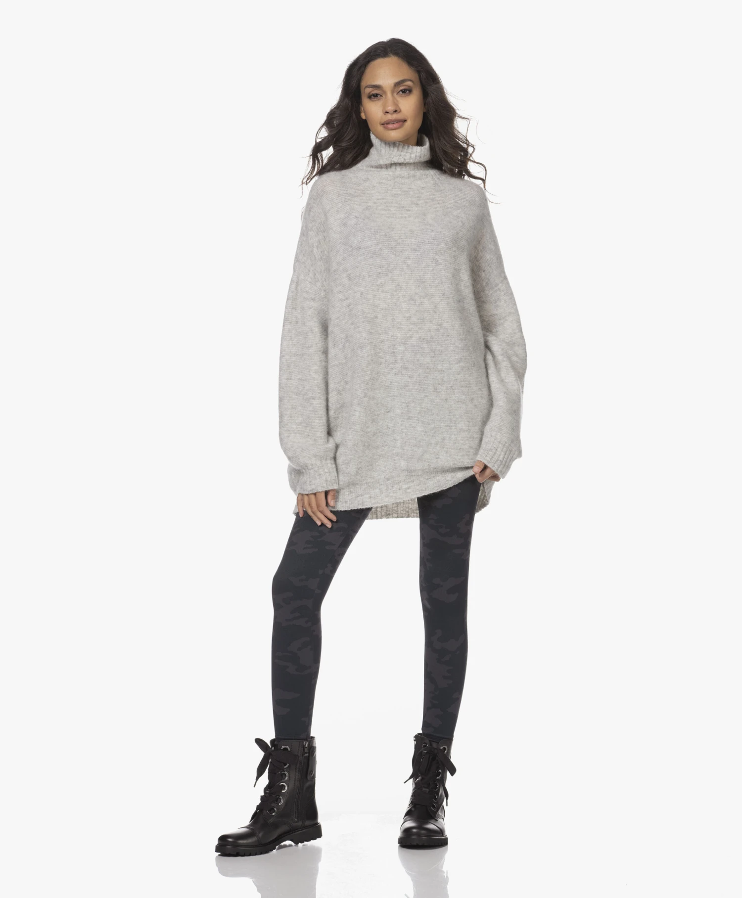 Spanx® Look At Me Now Leggings - Zwart Camo 15 Spanx® Look At Me Now Leggings - Zwart Camo - Afbeelding 13