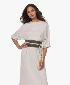 Extreme Cashmere N°180 Multifunctioneel Accessoire - Laurier -Modewinkel 220727 4b3d19df e523 4360 8182 72c446369f7c