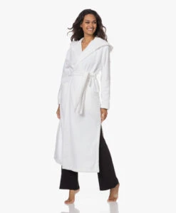 Skin Hamam Spa Badjas Met Capuchon - Wit 17 Skin Hamam Spa Badjas Met Capuchon - Wit -Modewinkel 220802 c647a51f 7862 48c2 9152 55ca95fbb567