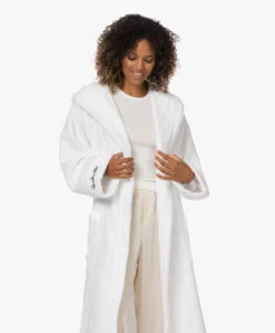 Love Stories Dean French Terry Badjas Met Capuchon - Wit 26 Love Stories Dean French Terry Badjas Met Capuchon - Wit -Modewinkel 220830 36441031 9be0 4dda b1d1 3519bb4f82bd