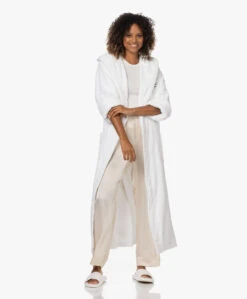 Love Stories Dean French Terry Badjas Met Capuchon - Wit 20 Love Stories Dean French Terry Badjas Met Capuchon - Wit -Modewinkel 220830 702cd9de 64c4 4804 9b1a 46b78e342440