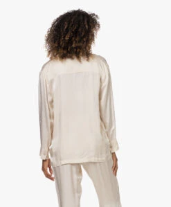 Love Stories Blue Moon Satijnen Seersucker Pyjama Blouse - Off-White -Modewinkel 220830 fb6c1544 92ae 4038 a753 6df22105372a