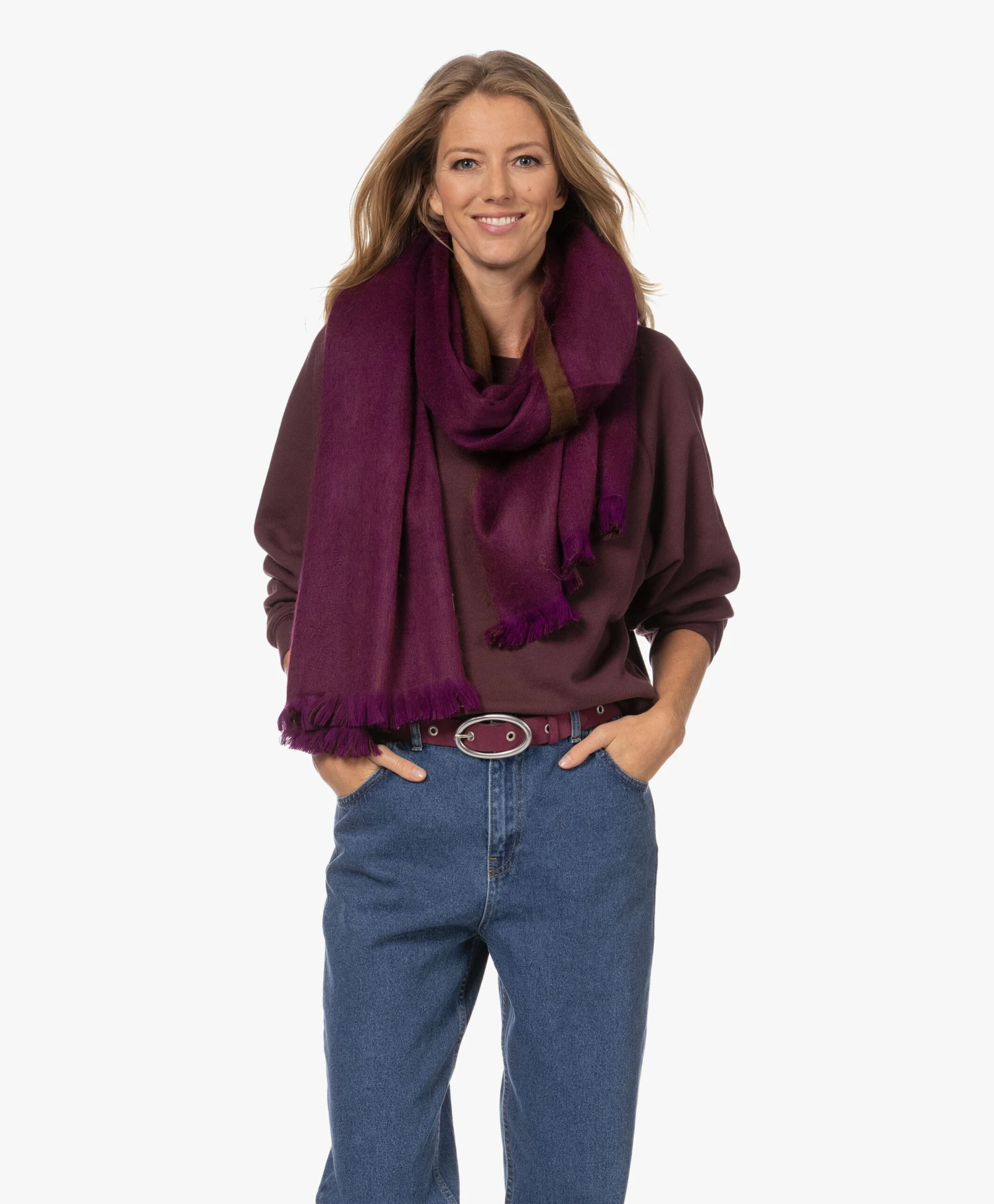 Alpaca Loca Handgemaakte Alpaca Two-Tone Sjaal - Violet/Chocolate Brown 5 Alpaca Loca Handgemaakte Alpaca Two-Tone Sjaal - Violet/Chocolate Brown - Afbeelding 3