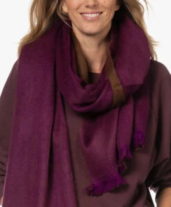 Alpaca Loca Handgemaakte Alpaca Two-Tone Sjaal - Violet/Chocolate Brown 21 Alpaca Loca Handgemaakte Alpaca Two-Tone Sjaal - Violet/Chocolate Brown -Modewinkel 220906 39576035 39bf 4ad1 86ee 1d7060665a76