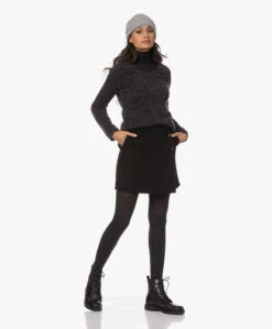 Repeat Ribgebreide Muts In Biologisch Cashmere - Lichtgrijs -Modewinkel 221121 9b775c23 4f80 48a0 857e 970389c7e50e