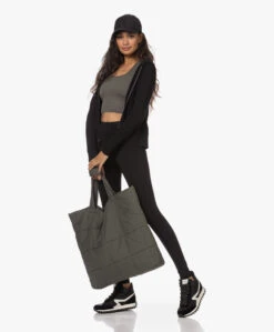 Varsity Headwear Wool Tech Pet - Zwart 17 Varsity Headwear Wool Tech Pet - Zwart -Modewinkel 221205 998e6313 8ab5 4803 83c2 d6663bd02157