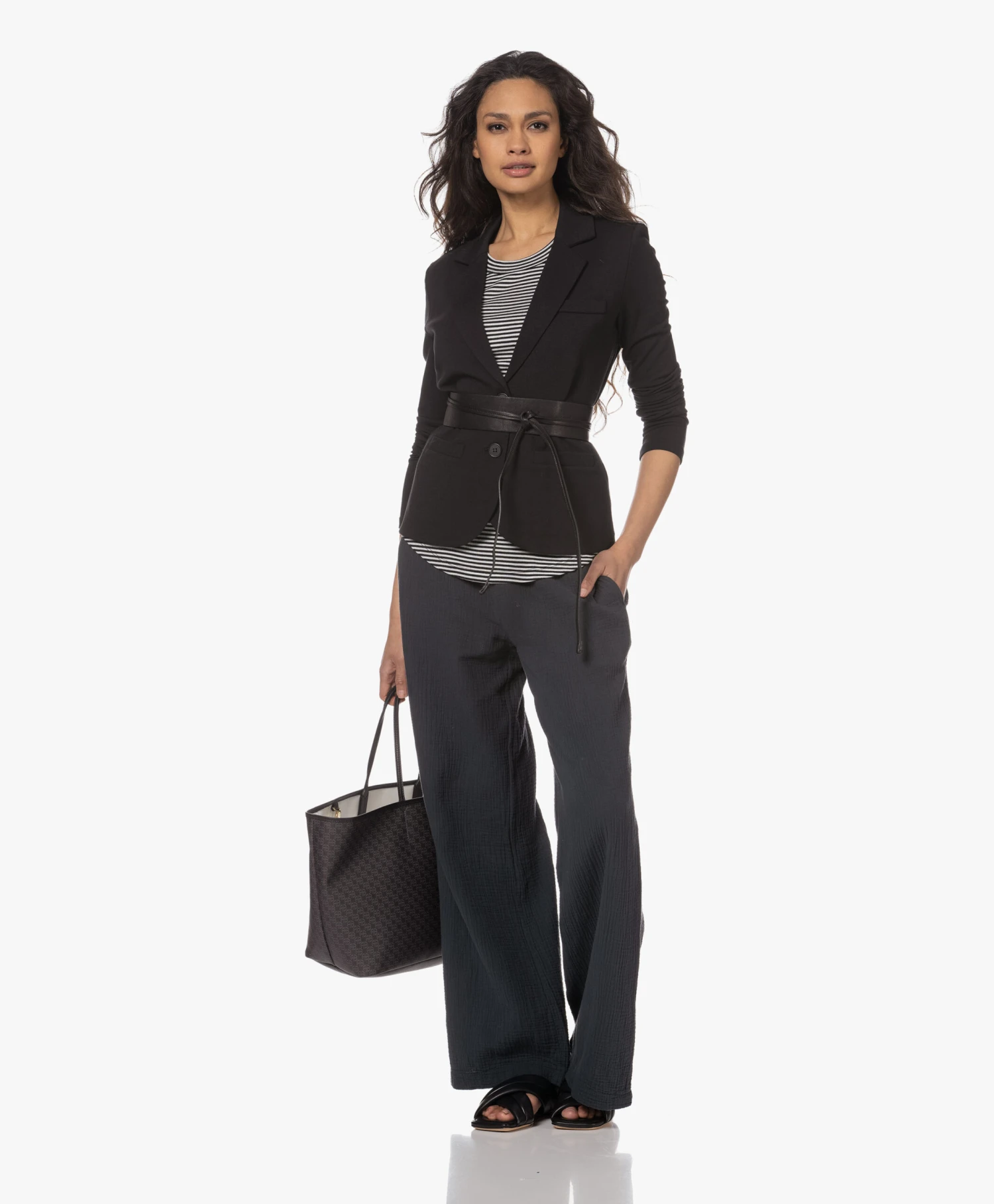 Pomandère Leren Wikkel Tailleriem - Zwart 4 Pomandère Leren Wikkel Tailleriem - Zwart - Afbeelding 2