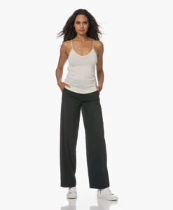 Hanro Wol-Zijde Spaghettitop - Cygne 19 Hanro Wol-Zijde Spaghettitop - Cygne -Modewinkel 230720 0f11b891 3808 4519 9fc2 2e2725e065a3