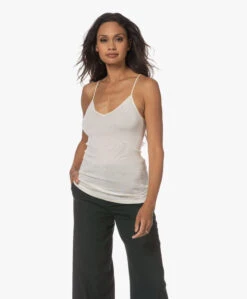 Hanro Wol-Zijde Spaghettitop - Cygne 17 Hanro Wol-Zijde Spaghettitop - Cygne -Modewinkel 230720 5da553b2 69f6 4800 abb3 37d751563aed