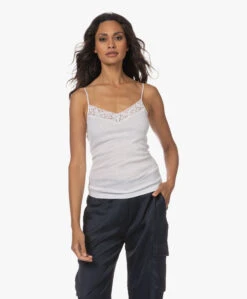 Hanro Moments Spaghetti Top - Wit -Modewinkel 230801 eca4d6aa 48ce 4507 9060 c483f84ec56a