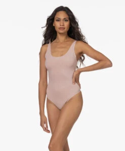 Wolford Ribjersey String Body - Powder Pink 22 Wolford Ribjersey String Body - Powder Pink -Modewinkel 2cf5359c e532 4475 982b 002363c29c4a 63