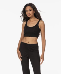 Skin Clio Jersey Crop Top - Zwart -Modewinkel 7a3c651c d710 42a3 a7be 9e5898544026 233