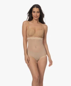 Wolford Tulle Control Panty High Waist - Nude -Modewinkel 8a01254a 2354 4fb6 adfc 828494449139 110