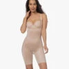 Spanx® Thinstincts 2.0 Open-Bust Mid-Thigh Body - Champagne Beige -Modewinkel 9447844b 31d3 4043 bc72 7cf10a7d3e2a 129