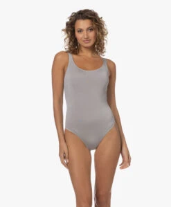 Wolford Jamaika Stretch-Jersey Brazilian Body - Iron -Modewinkel 95464467 bf76 441c 81ac 4be8d71fbe15 184