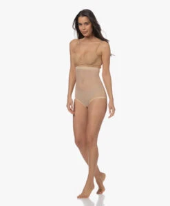 Wolford Tulle Control Panty High Waist - Nude -Modewinkel 98c9e917 5eee 4fa6 8285 ddc365e24482 92