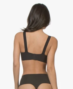 Spanx® Undie-Tectable String - Zwart -Modewinkel SPANX Undie Tectable String Zwart 08