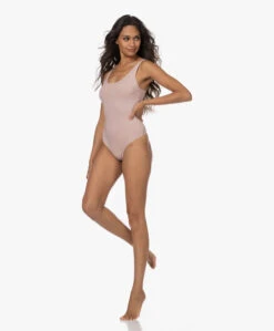 Wolford Ribjersey String Body - Powder Pink 27 Wolford Ribjersey String Body - Powder Pink -Modewinkel bf81338a 052c 4f2c b839 b83372f5103e 58