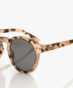 Izipizi Sun #M Zonnebril - Light Tortoise/Grijze Glazen -Modewinkel c1f35d47 208e 43c0 8cb0 9541d62f8c0f 40