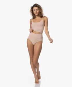 Wolford Naadloze High Waist Slip - Clay -Modewinkel e726ef22 e9f0 4ce1 9371 6f35e072a7d6 296