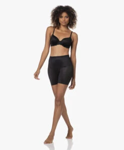 Spanx® Thinstincts 2.0 Girlshort - Zwart 23 Spanx® Thinstincts 2.0 Girlshort - Zwart -Modewinkel ec22cd68 21fc 4f39 ace3 ffb8f1755d8f 75