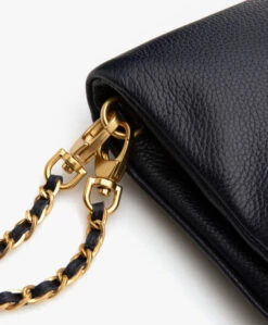 Zadig & Voltaire Rock Grained Leren Schoudertas/Clutch - Ink Gold 22 Zadig & Voltaire Rock Grained Leren Schoudertas/Clutch - Ink Gold -Modewinkel f1b9440b 1cdc 40dc a93b d9d06d9d8f00 03