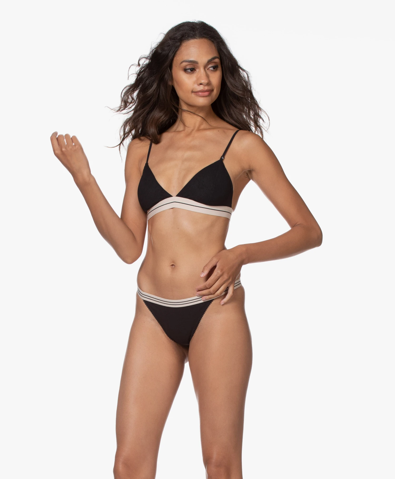 Love Stories Darling Padded Bralette - Zwart 14 Love Stories Darling Padded Bralette - Zwart - Afbeelding 12